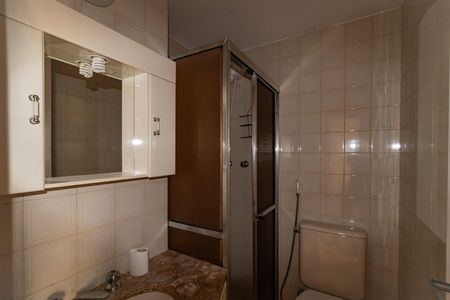 Apartamento à venda com 63m², 2 quartos e 1 vaga Apartamento à venda com 63m², 2 quartos e 1 vagaBanheiro da Suíte