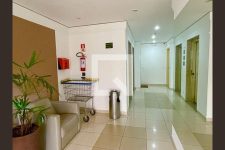 Apartamento para alugar com 64m², 3 quartos e 1 vaga Apartamento para alugar com 64m², 3 quartos e 1 vagaHall social