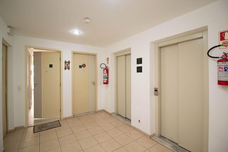 Apartamento para alugar com 64m², 3 quartos e 1 vaga Apartamento para alugar com 64m², 3 quartos e 1 vagaHall de entrada