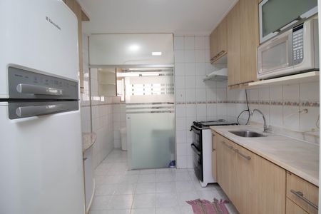 Apartamento para alugar com 64m², 3 quartos e 1 vaga