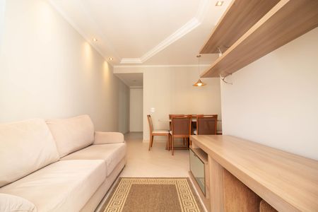 Apartamento para alugar com 64m², 3 quartos e 1 vaga Apartamento para alugar com 64m², 3 quartos e 1 vagaSala