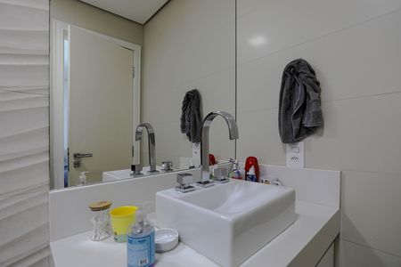 Apartamento para alugar com 110m², 3 quartos e 2 vagas Apartamento para alugar com 110m², 3 quartos e 2 vagasBanheiro - Quarto 3 - Suíte