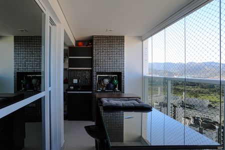 Sacada de apartamento para alugar com 3 quartos, 110m² em Loteamento Mogilar, Mogi das Cruzes