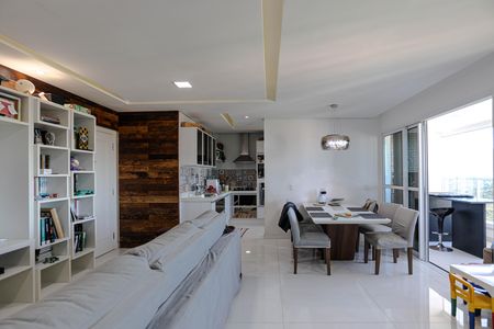 Apartamento para alugar com 110m², 3 quartos e 2 vagas Apartamento para alugar com 110m², 3 quartos e 2 vagasSala