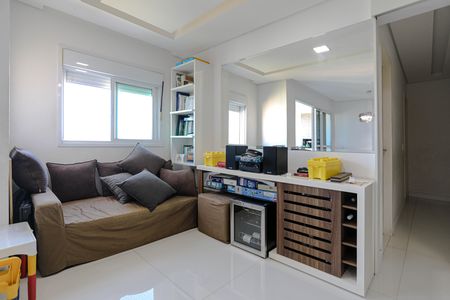 Sala de apartamento para alugar com 3 quartos, 110m² em Loteamento Mogilar, Mogi das Cruzes
