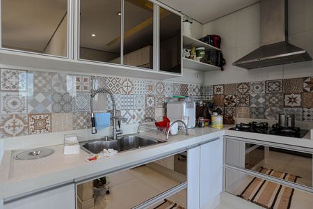 Cozinha de apartamento para alugar com 3 quartos, 110m² em Loteamento Mogilar, Mogi das Cruzes