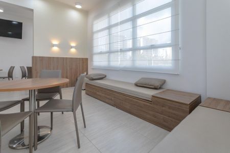 Apartamento para alugar com 110m², 3 quartos e 2 vagas Apartamento para alugar com 110m², 3 quartos e 2 vagasÁrea Comum