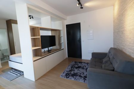 Sala de apartamento para alugar com 1 quarto, 36m² em Presidente Altino, Osasco