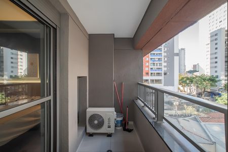 Studio para alugar com 28m², 1 quarto e sem vaga Studio para alugar com 28m², 1 quarto e sem vagaVaranda