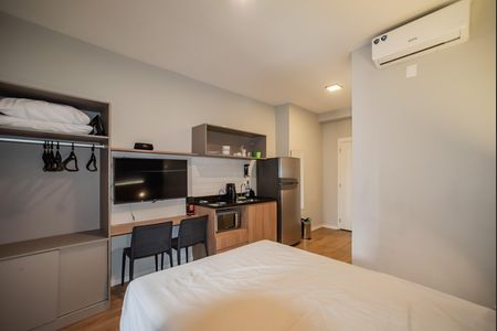 Studio para alugar com 28m², 1 quarto e sem vaga Studio para alugar com 28m², 1 quarto e sem vagaStudio