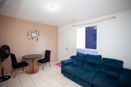 Sala de apartamento à venda com 2 quartos, 45m² em Nacional, Contagem