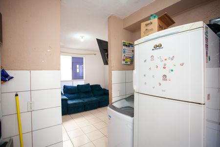 Cozinha e Área de serviço de apartamento à venda com 2 quartos, 45m² em Nacional, Contagem