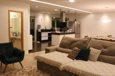 Casa à venda com 4 quartos, 328m² em Gran Royalle, Lagoa Santa