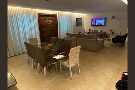 Casa à venda com 4 quartos, 328m² em Gran Royalle, Lagoa Santa