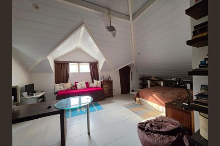 Casa de Condomínio à venda com 5 quartos, 565m² em Barra da Tijuca, Rio de Janeiro