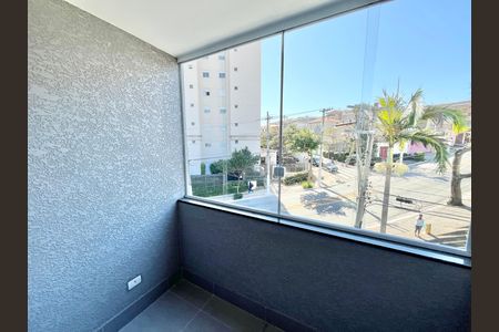 Apartamento para alugar com 44m², 2 quartos e sem vaga Apartamento para alugar com 44m², 2 quartos e sem vagaVaranda da Sala
