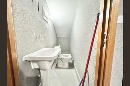 Apartamento para alugar com 44m², 2 quartos e sem vaga Apartamento para alugar com 44m², 2 quartos e sem vagaBanheiro Externo