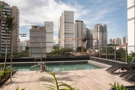 Studio à venda com 27m², 1 quarto e sem vagaÁrea comum - Piscina