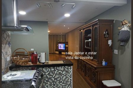 Casa à venda com 4 quartos, 250m² em Cerâmica, São Caetano do Sul
