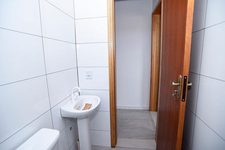 Banheiro de apartamento para alugar com 1 quarto, 32m² em Jardim Algarve, Alvorada