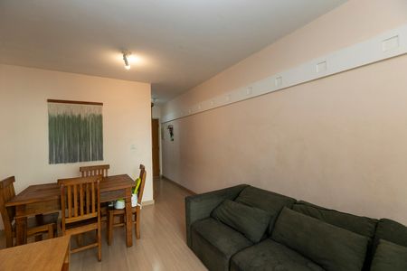 SALA DOIS AMBIENTES de apartamento à venda com 3 quartos, 69m² em Vila Nova Teixeira, Campinas