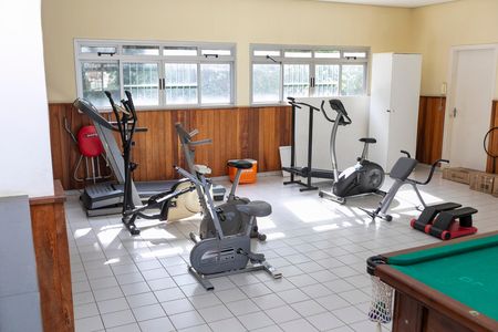 Apartamento à venda com 69m², 3 quartos e 1 vaga Apartamento à venda com 69m², 3 quartos e 1 vagaÁREA COMUM - ACADEMIA