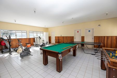 Apartamento à venda com 69m², 3 quartos e 1 vaga Apartamento à venda com 69m², 3 quartos e 1 vagaÁREA COMUM - SALA DE JOGOS E ACADEMIA