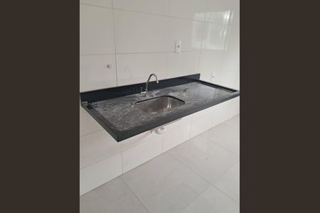 Apartamento à venda com 52m², 2 quartos e 1 vaga Apartamento à venda com 52m², 2 quartos e 1 vagaCozinha