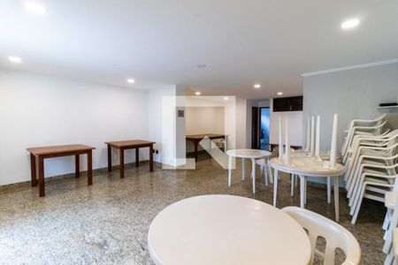 Apartamento para alugar com 55m², 2 quartos e 1 vagaÁrea comum - Salão de festas