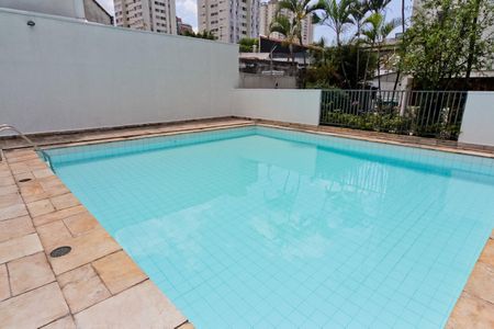 Apartamento para alugar com 55m², 2 quartos e 1 vaga Apartamento para alugar com 55m², 2 quartos e 1 vagaÁrea comum - Piscina