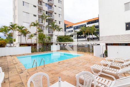 Apartamento para alugar com 55m², 2 quartos e 1 vagaÁrea comum - Piscina