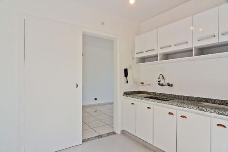Apartamento para alugar com 55m², 2 quartos e 1 vaga Apartamento para alugar com 55m², 2 quartos e 1 vagaCozinha