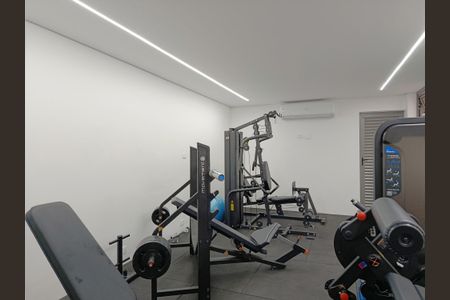 Academia de apartamento para alugar com 3 quartos, 100m² em Cerqueira César, São Paulo
