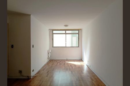 Sala de apartamento para alugar com 3 quartos, 100m² em Cerqueira César, São Paulo