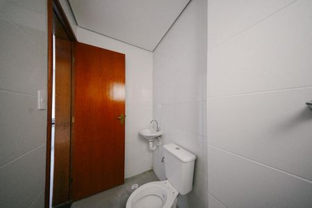 Apartamento à venda com 35m², 2 quartos e sem vagaBanheiro