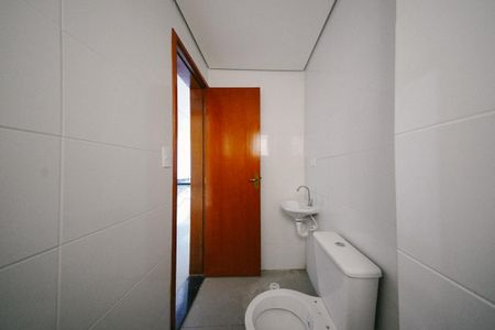Apartamento à venda com 35m², 2 quartos e sem vagaBanheiro