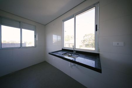 Apartamento à venda com 40m², 2 quartos e sem vaga Apartamento à venda com 40m², 2 quartos e sem vagaCozinha e Área de Serviço
