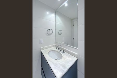 Banheiro de apartamento para alugar com 1 quarto, 21m² em Pompeia, São Paulo