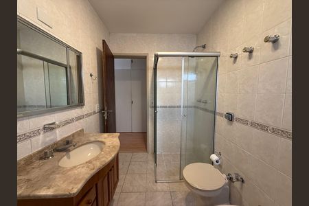 Apartamento para alugar com 3 quartos, 126m² em Higienópolis, São Paulo