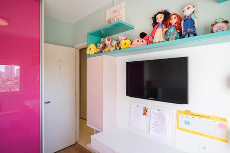 Apartamento à venda com 143m², 3 quartos e 2 vagasQuarto 2