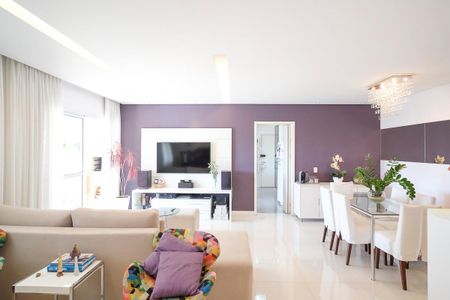 Apartamento à venda com 143m², 3 quartos e 2 vagasSala