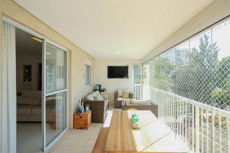 Apartamento à venda com 143m², 3 quartos e 2 vagasVaranda gourmet