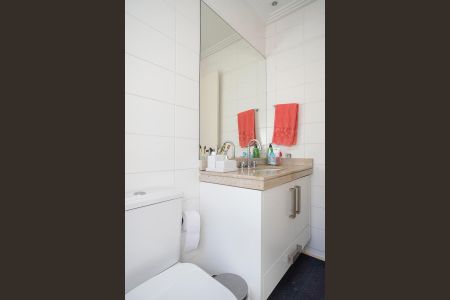 Apartamento à venda com 143m², 3 quartos e 2 vagasBanheiro da suíte