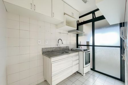 Apartamento para alugar com 56m², 2 quartos e 1 vaga Apartamento para alugar com 56m², 2 quartos e 1 vagaCozinha