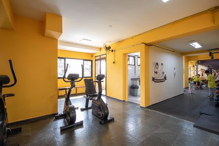 Apartamento para alugar com 56m², 2 quartos e 1 vaga Apartamento para alugar com 56m², 2 quartos e 1 vagaÁrea comum - Academia