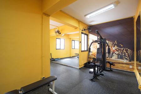 Apartamento para alugar com 56m², 2 quartos e 1 vaga Apartamento para alugar com 56m², 2 quartos e 1 vagaÁrea comum - Academia