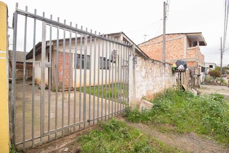 Casa à venda com 84m², 2 quartos e 1 vaga Casa à venda com 84m², 2 quartos e 1 vagaFachada