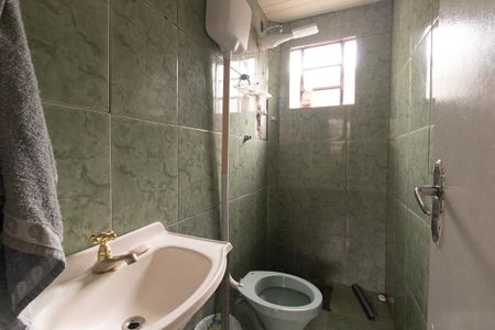 Casa à venda com 84m², 2 quartos e 1 vaga Casa à venda com 84m², 2 quartos e 1 vagaBanheiro social