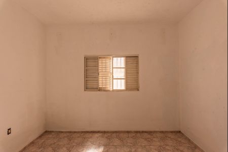 Casa para alugar com 140m², 3 quartos e 2 vagasSuíte