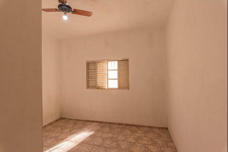 Casa para alugar com 140m², 3 quartos e 2 vagasSuíte
